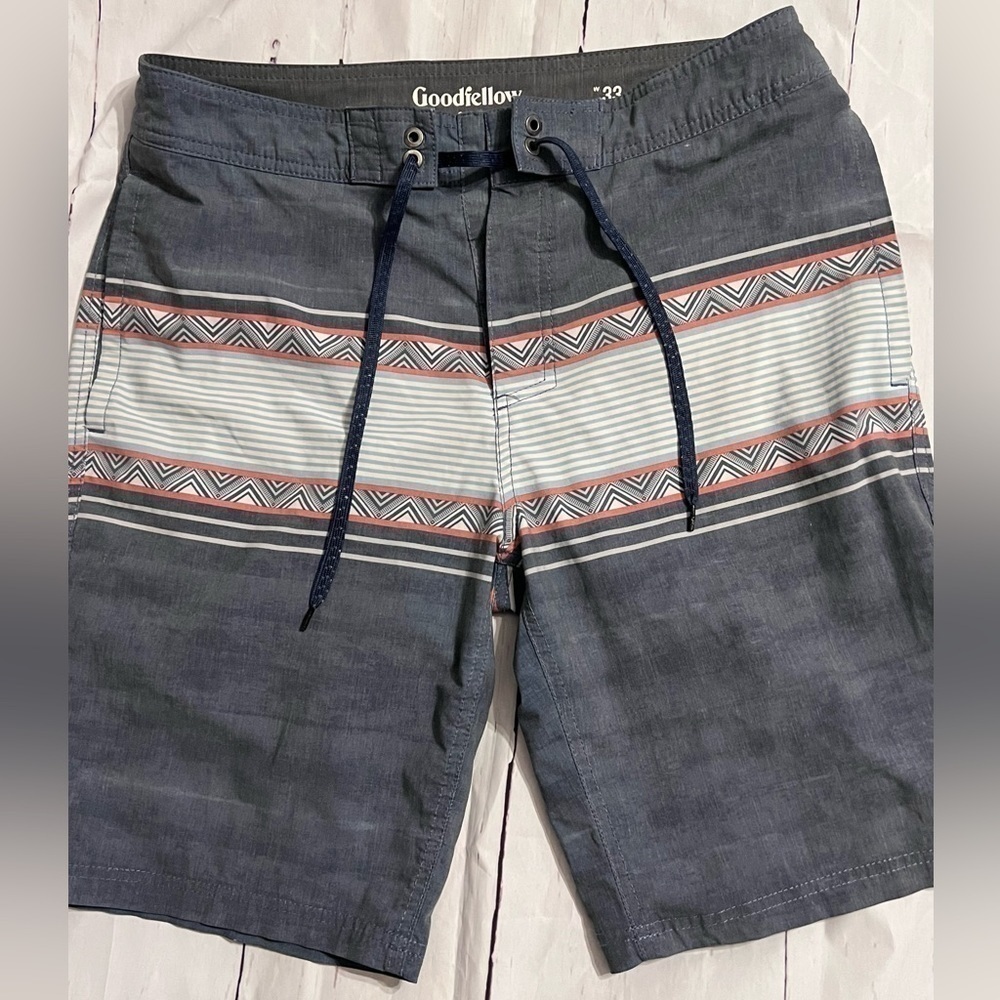 Goodfellow & Co swim shorts for men size 33w